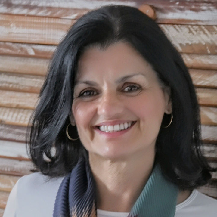 Ana Clara Gavião Ana Clara Gavião